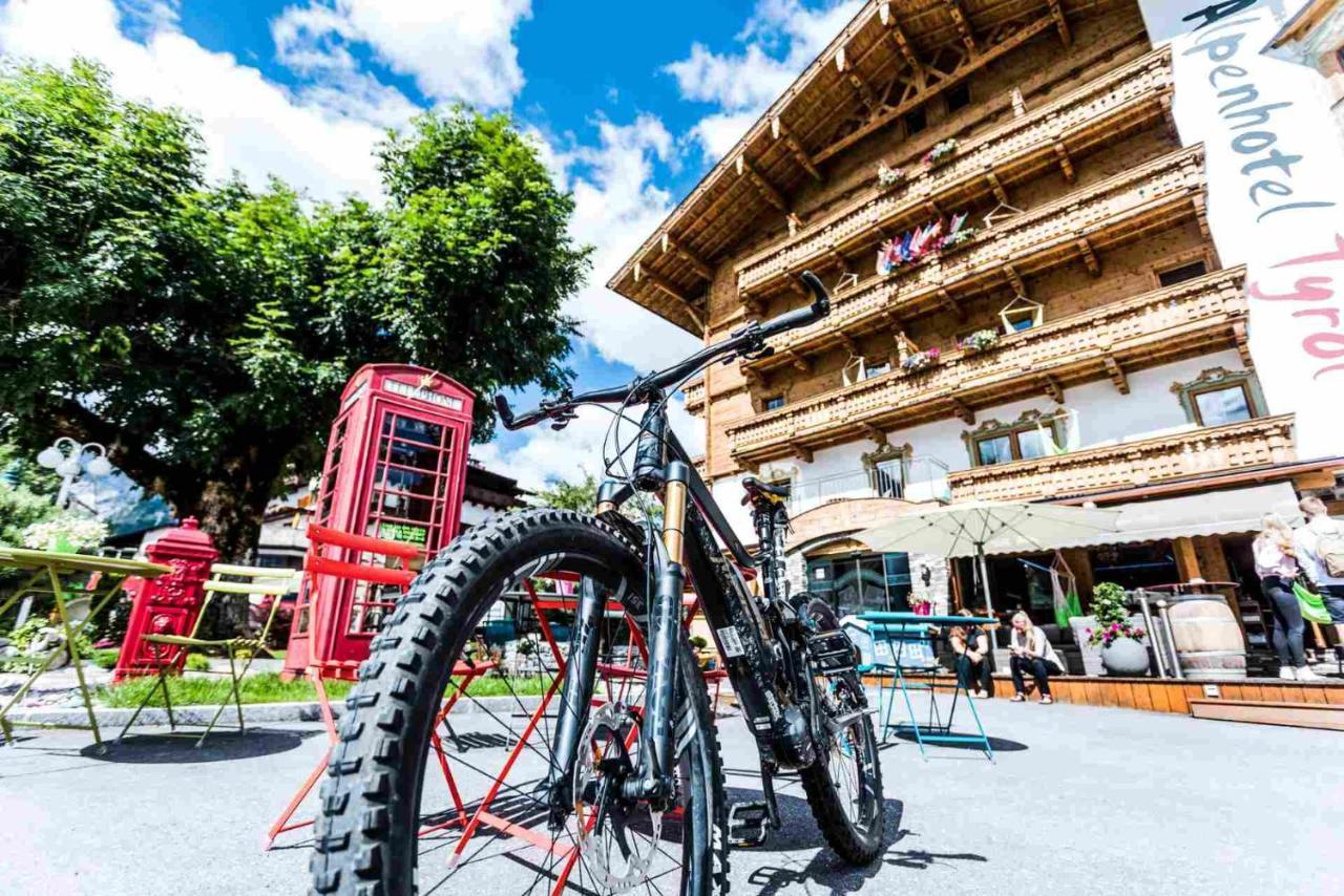 Alpenhotel Tyrol - B&B Konzepthotel - Adults Only 佩尔蒂绍 外观 照片